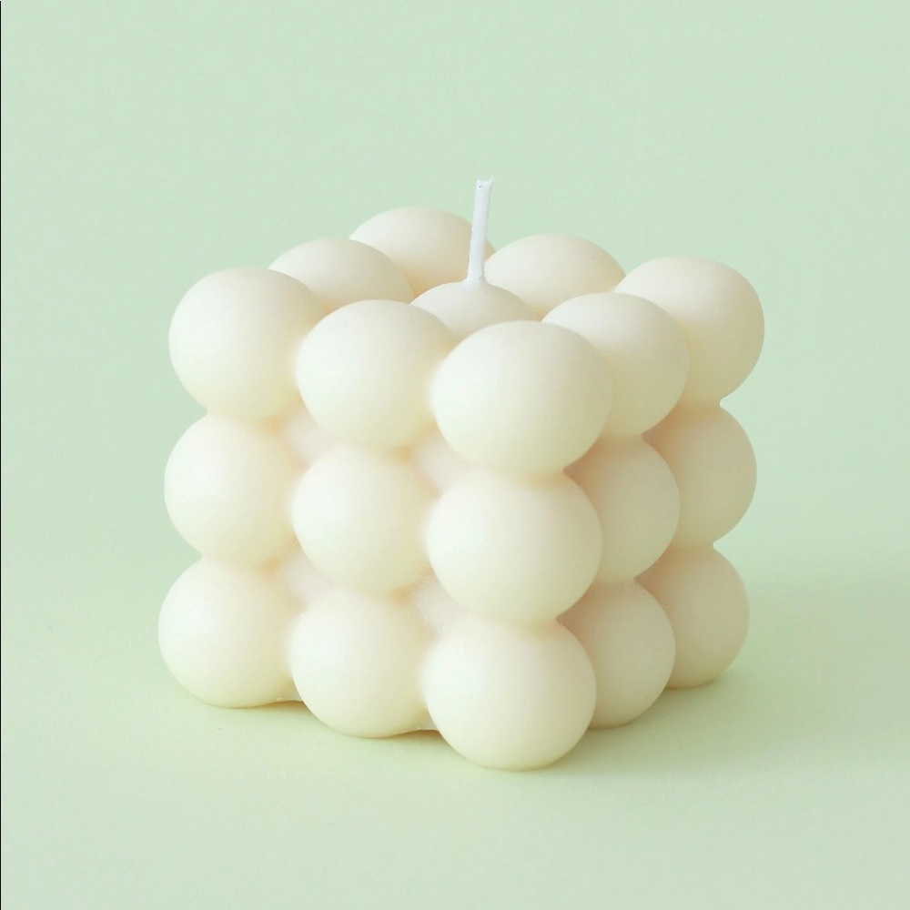 HAND MADE 100% SOY WAX BUBBLE UNSCENTED CANDLE